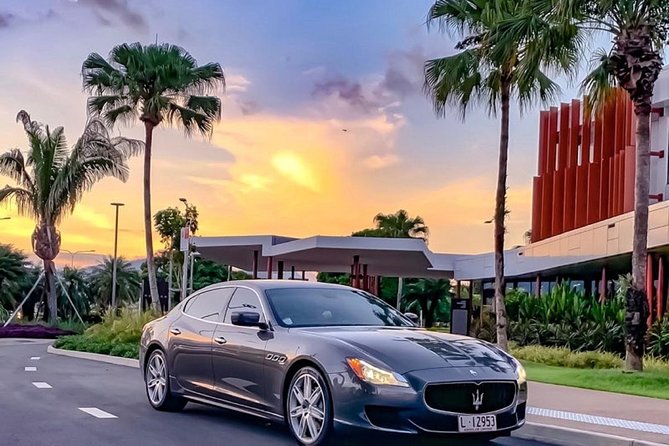 Maserati Quattroporte Limousine Transfer Cairns Airport to Port Douglas