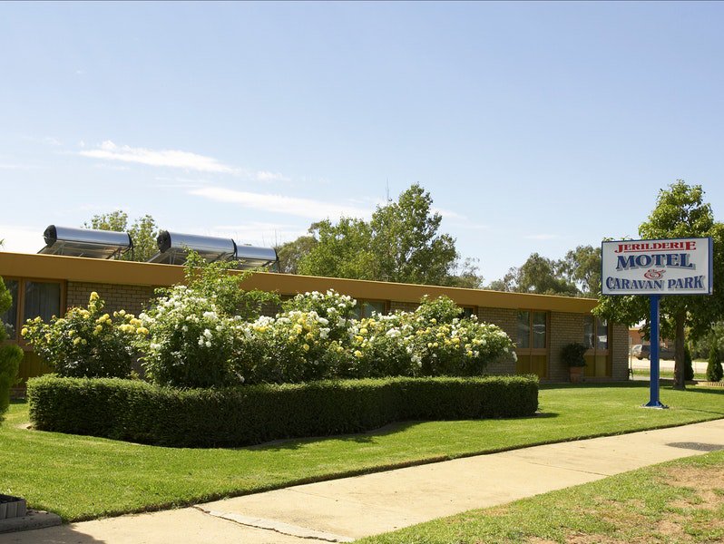 Jerilderie Motel and Caravan Park