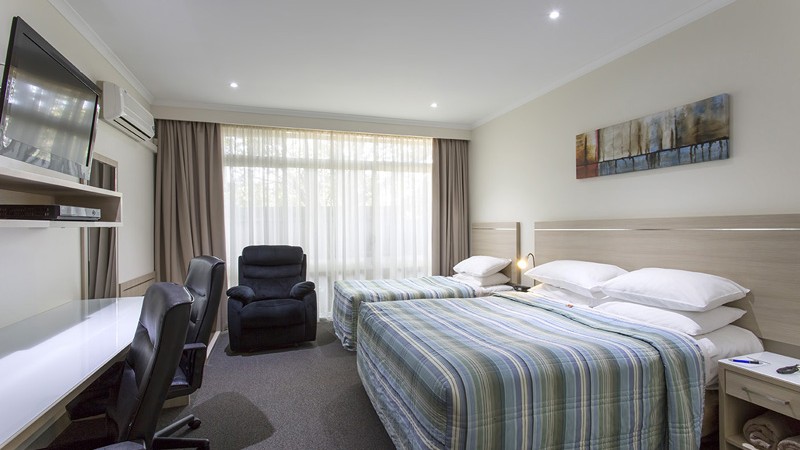 BEST WESTERN Aspen and Apartments