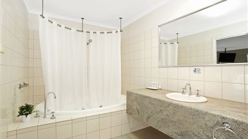 Quality Inn & Suites The Menzies