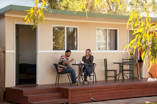 Alice Lodge Backpackers