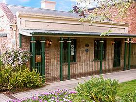 Chichester Gardens Cottage