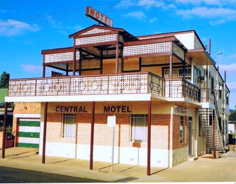 Central Motel