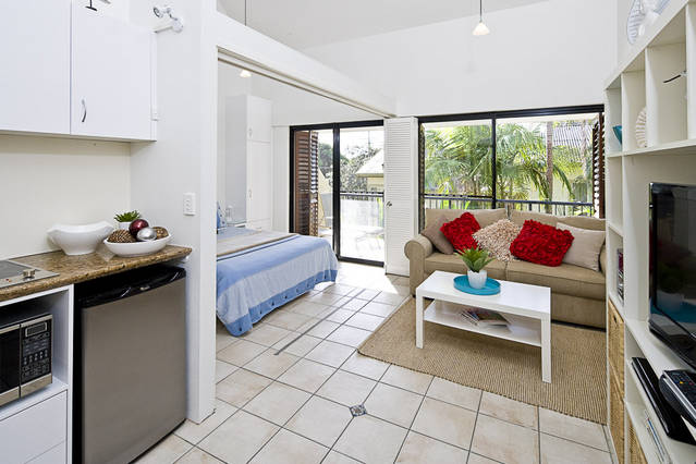 Julians Apartments
