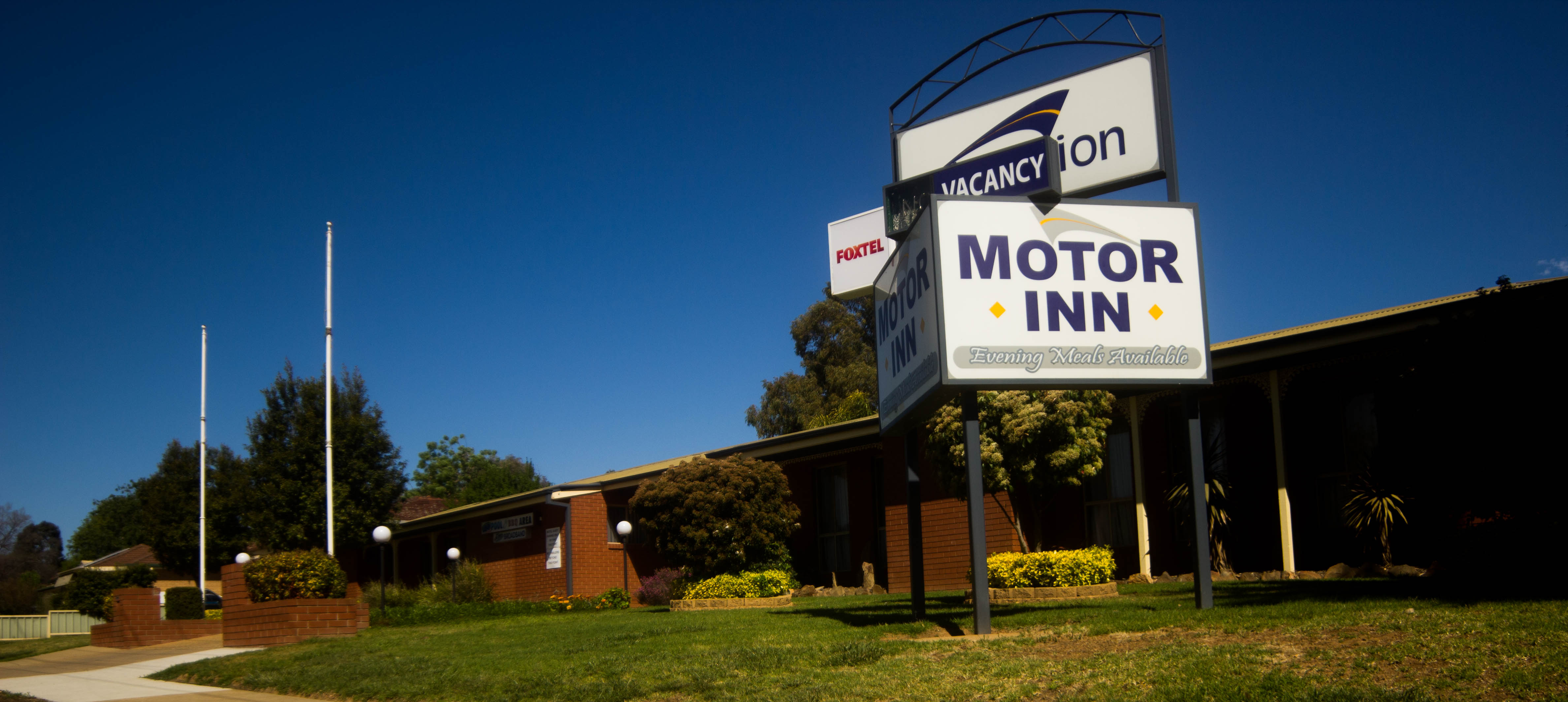 Junction Motor Inn