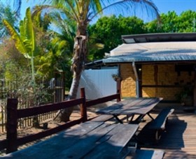 Lazy Lizard Caravan Park